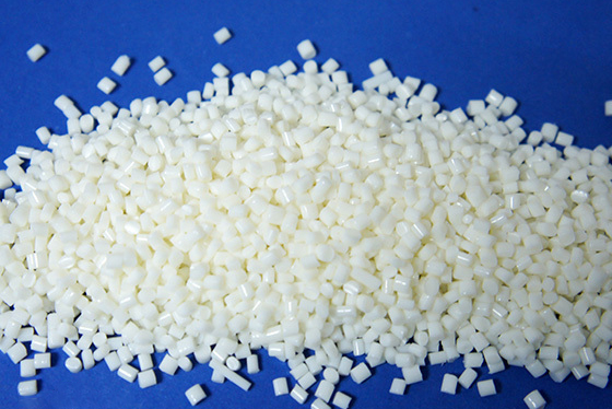 如何使用鹵素水分儀測定TPE材料水分含量